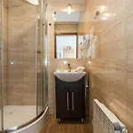 Kriscell Apartamento *